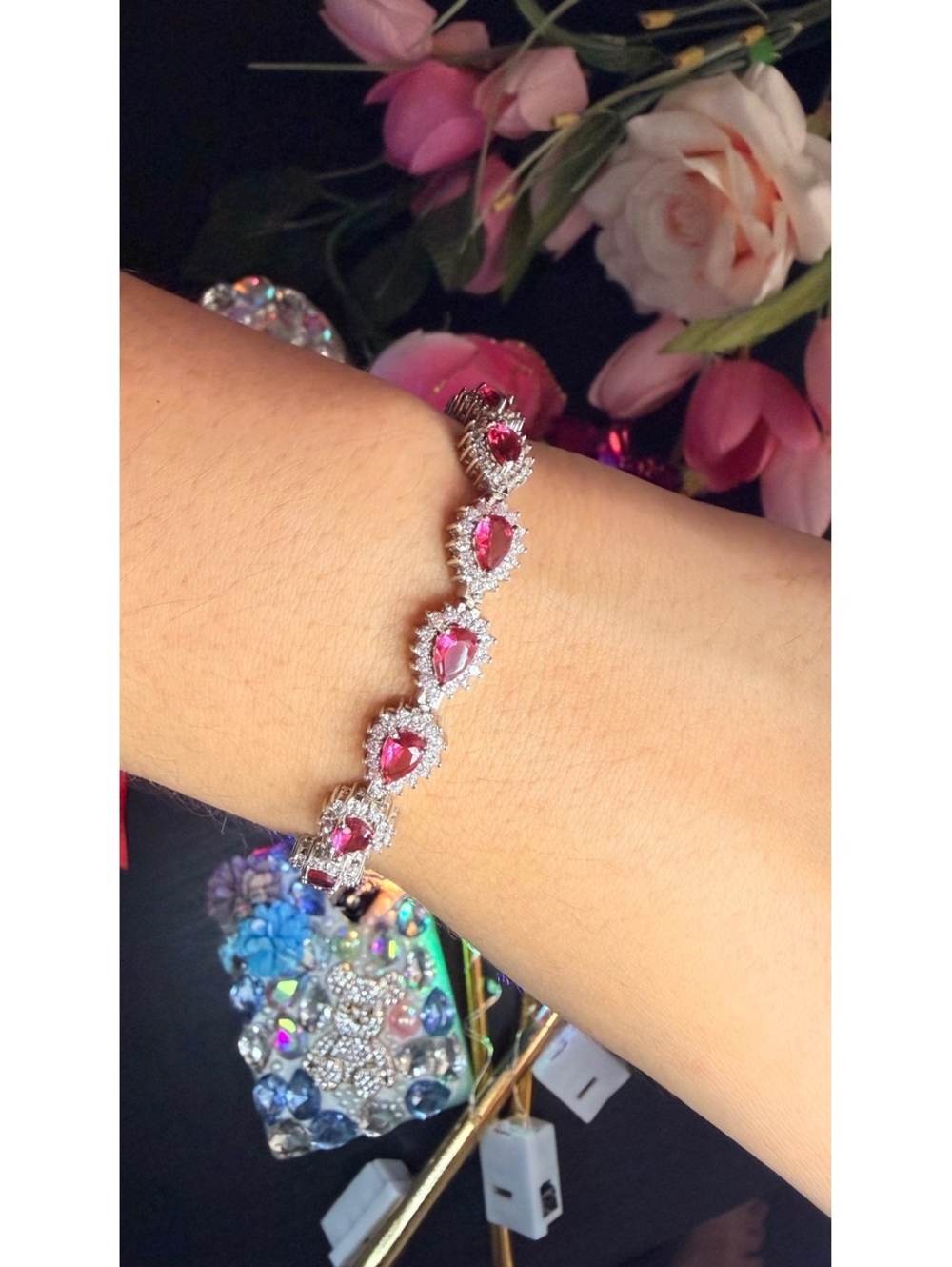 Elegant Silver 925 solid Bracelet with Red Teardrop Gemstones Accents